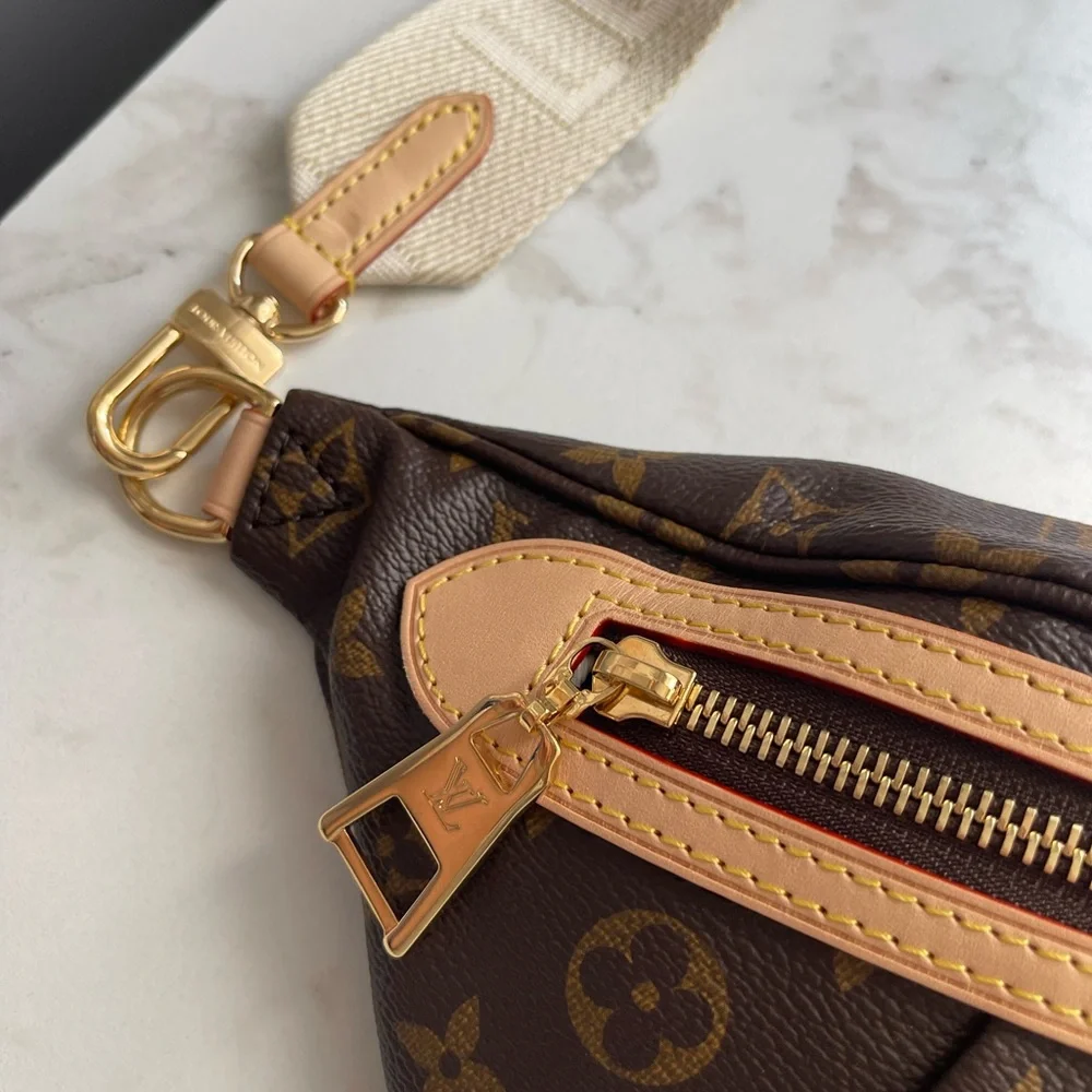Louis Vuitton Monogram High Rise BumBag - Picture 5 of 14